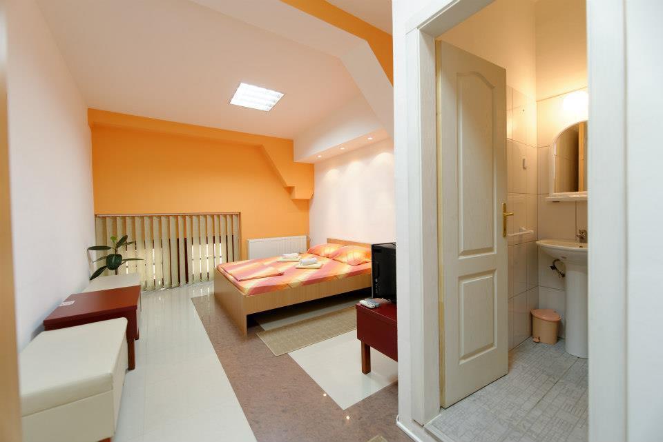 Hostel Paparazzo & Apartmens Kikinda ห้อง รูปภาพ
