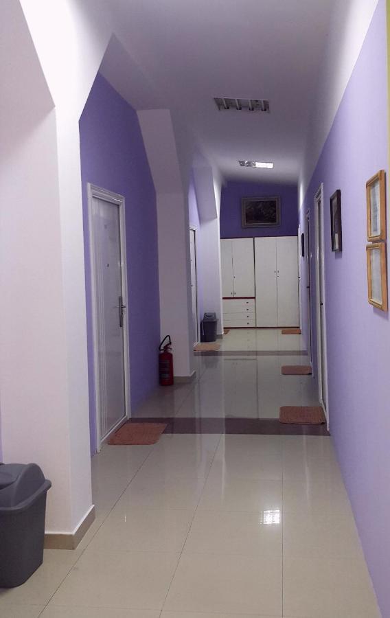 Hostel Paparazzo & Apartmens Kikinda ภายนอก รูปภาพ